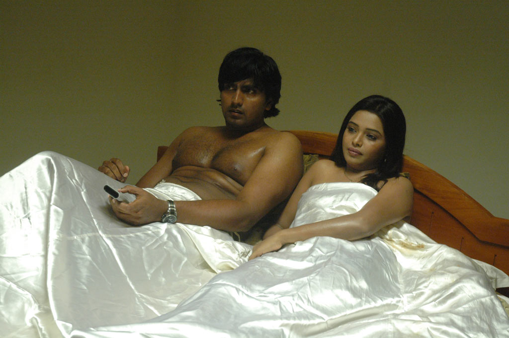 Aduthaduthu Tamil Movie  and Stills | Picture 38216